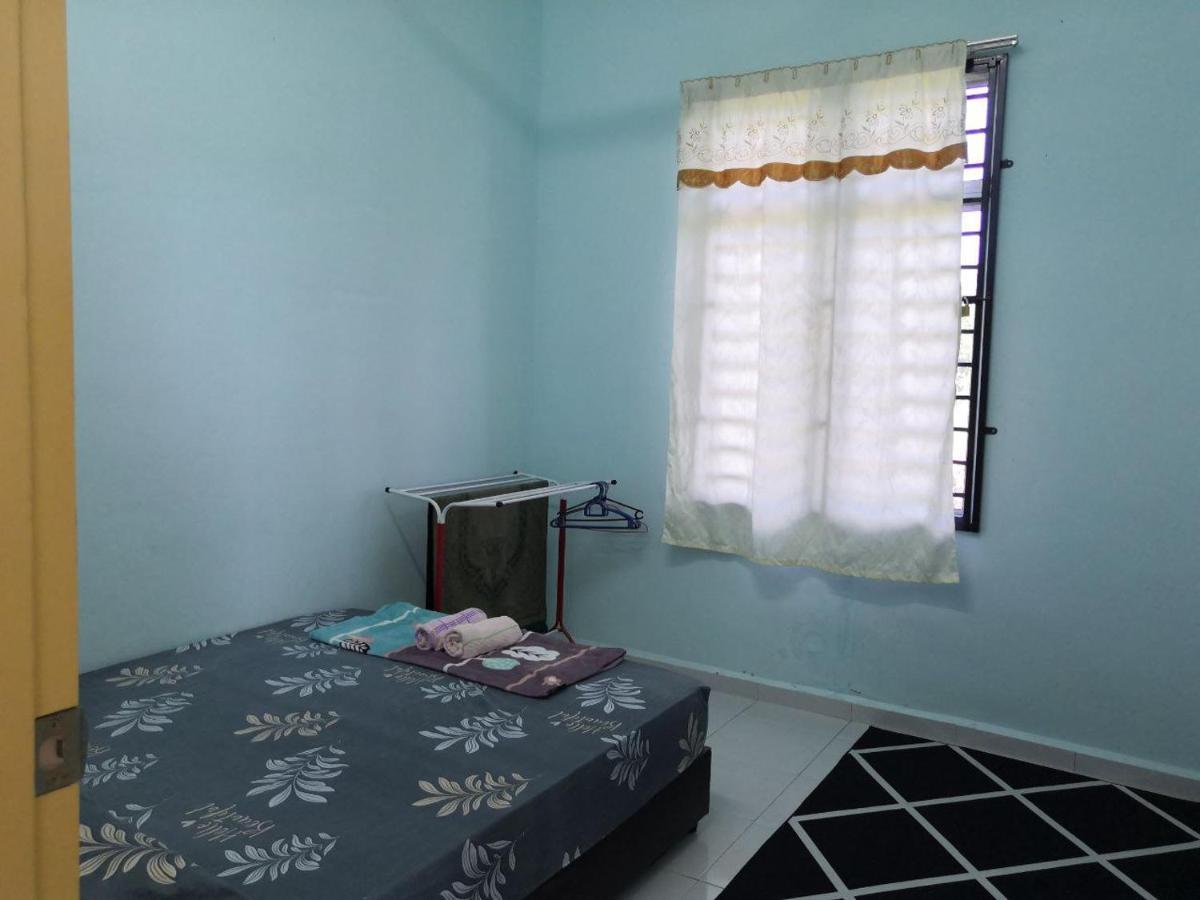 Ummi'S Homestay Besut Kampung Kuala Besut Dış mekan fotoğraf
